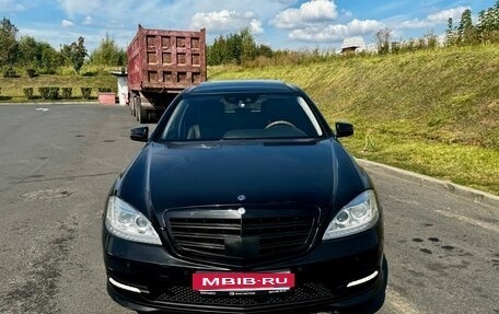 Mercedes-Benz S-Класс, 2009 год, 1 520 000 рублей, 2 фотография