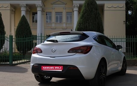 Opel Astra J, 2014 год, 770 000 рублей, 3 фотография