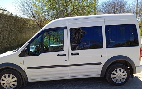 Ford Tourneo Connect I, 2012 год, 950 000 рублей, 2 фотография