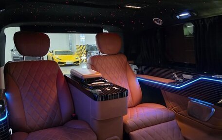 Mercedes-Benz V-Класс, 2022 год, 7 990 000 рублей, 2 фотография
