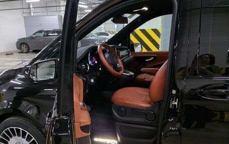 Mercedes-Benz V-Класс, 2022 год, 7 990 000 рублей, 3 фотография