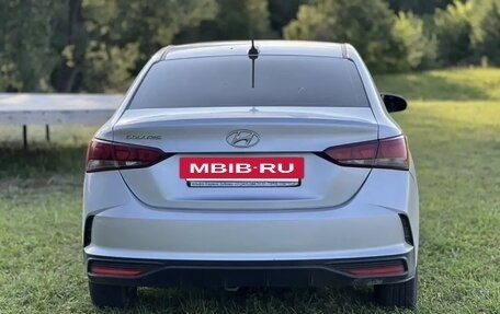 Hyundai Solaris II рестайлинг, 2020 год, 1 292 000 рублей, 2 фотография