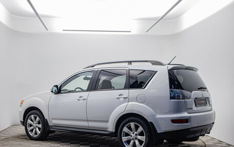 Mitsubishi Outlander III рестайлинг 3, 2011 год, 1 050 000 рублей, 7 фотография