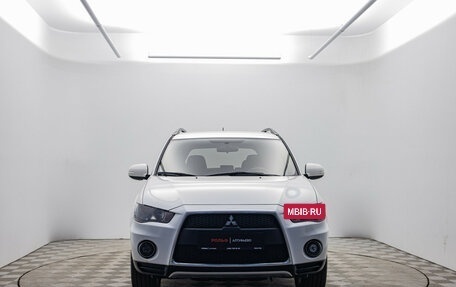 Mitsubishi Outlander III рестайлинг 3, 2011 год, 1 050 000 рублей, 2 фотография