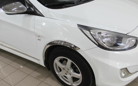Hyundai Solaris II рестайлинг, 2012 год, 840 000 рублей, 4 фотография