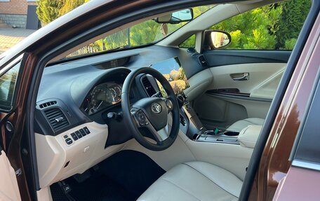 Toyota Venza I, 2013 год, 1 950 000 рублей, 10 фотография