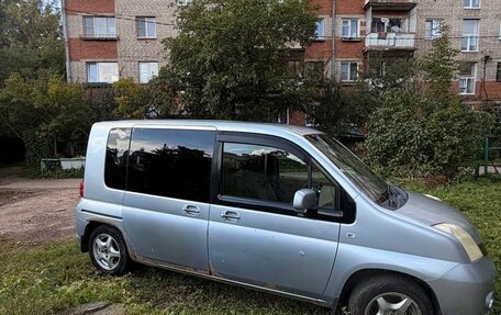Honda Mobilio I, 2005 год, 380 000 рублей, 4 фотография
