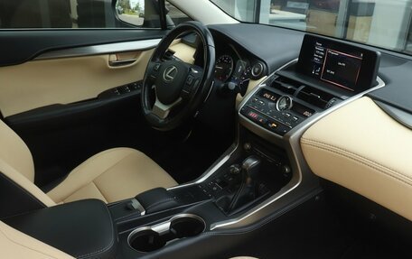Lexus NX I, 2019 год, 3 390 000 рублей, 6 фотография