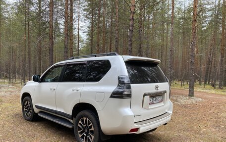 Toyota Land Cruiser Prado 150 рестайлинг 2, 2011 год, 3 000 000 рублей, 4 фотография