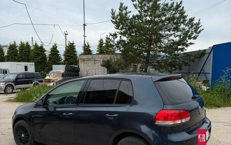 Volkswagen Golf VI, 2010 год, 700 000 рублей, 2 фотография