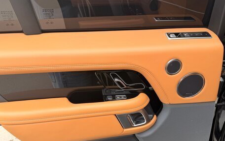 Land Rover Range Rover IV рестайлинг, 2021 год, 7 290 000 рублей, 10 фотография