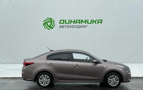 KIA Rio IV, 2018 год, 1 425 000 рублей, 4 фотография