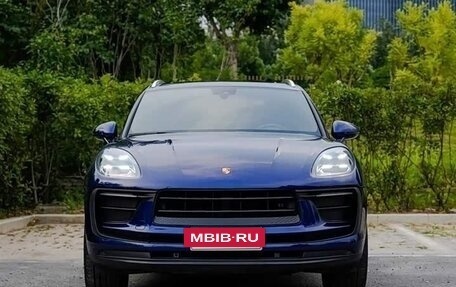 Porsche Macan I рестайлинг, 2022 год, 6 615 500 рублей, 2 фотография