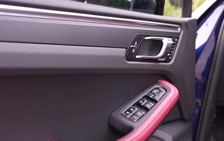 Porsche Macan I рестайлинг, 2022 год, 6 615 500 рублей, 12 фотография