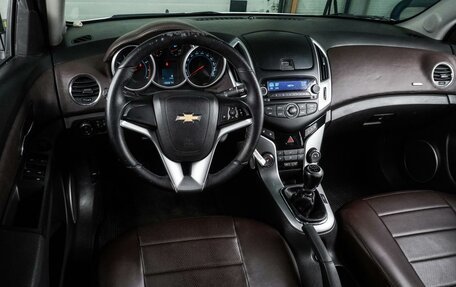Chevrolet Cruze II, 2013 год, 849 000 рублей, 6 фотография