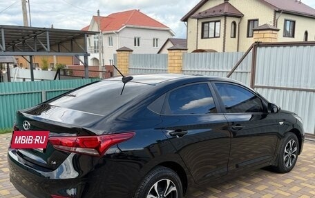 Hyundai Solaris II рестайлинг, 2017 год, 1 145 000 рублей, 3 фотография