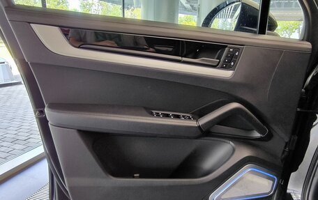 Porsche Cayenne III, 2024 год, 12 990 000 рублей, 10 фотография