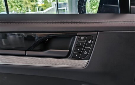 Porsche Cayenne III, 2024 год, 12 990 000 рублей, 11 фотография