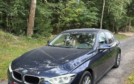 BMW 3 серия, 2015 год, 2 250 000 рублей, 2 фотография