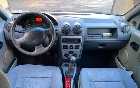 Renault Logan I, 2005 год, 240 000 рублей, 2 фотография