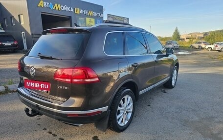 Volkswagen Touareg III, 2015 год, 2 450 000 рублей, 3 фотография