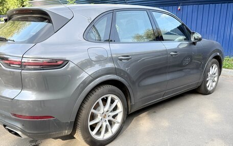 Porsche Cayenne III, 2021 год, 7 199 000 рублей, 3 фотография