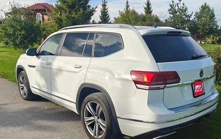 Volkswagen Atlas I, 2018 год, 3 300 000 рублей, 1 фотография