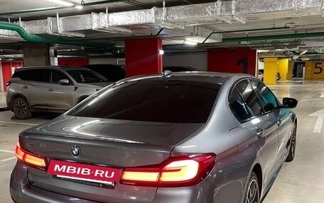 BMW 5 серия, 2020 год, 3 000 000 рублей, 3 фотография