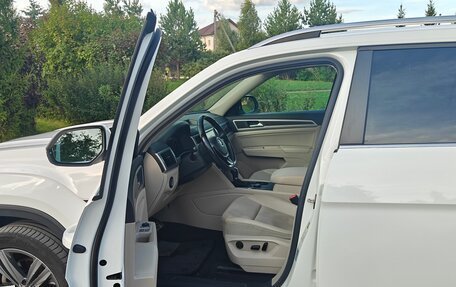 Volkswagen Atlas I, 2018 год, 3 300 000 рублей, 17 фотография