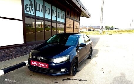 Volkswagen Polo VI (EU Market), 2012 год, 575 000 рублей, 3 фотография