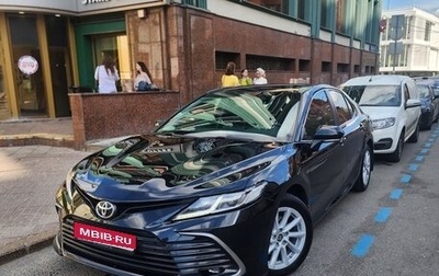 Toyota Camry, 2022 год, 2 450 000 рублей, 1 фотография