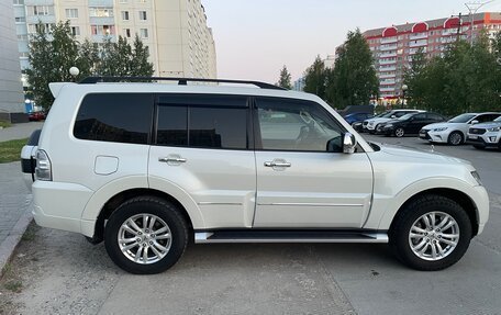 Mitsubishi Pajero IV, 2020 год, 3 690 000 рублей, 3 фотография