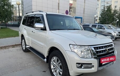 Mitsubishi Pajero IV, 2020 год, 3 690 000 рублей, 2 фотография