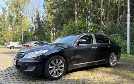 Hyundai Genesis I рестайлинг, 2010 год, 1 000 000 рублей, 2 фотография