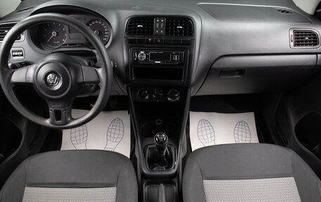 Volkswagen Polo VI (EU Market), 2013 год, 549 000 рублей, 8 фотография