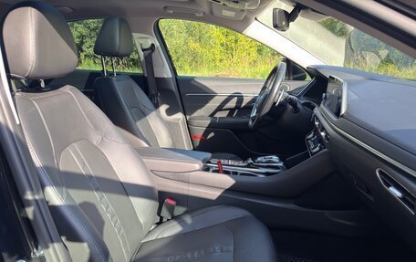 Hyundai Sonata VIII, 2019 год, 2 000 000 рублей, 11 фотография