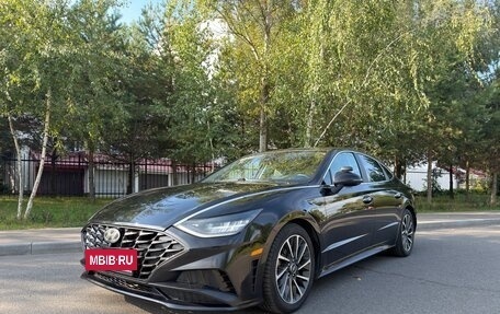 Hyundai Sonata VIII, 2019 год, 2 000 000 рублей, 3 фотография