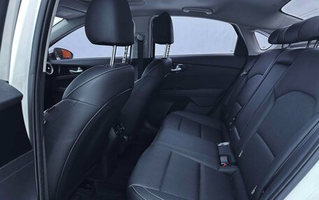 KIA K3, 2022 год, 1 160 000 рублей, 17 фотография