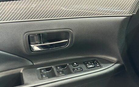 Mitsubishi Outlander III рестайлинг 3, 2019 год, 2 050 000 рублей, 19 фотография