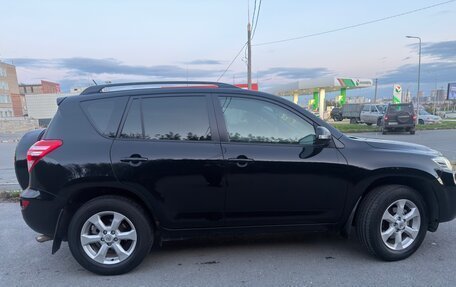 Toyota RAV4, 2011 год, 1 335 000 рублей, 3 фотография
