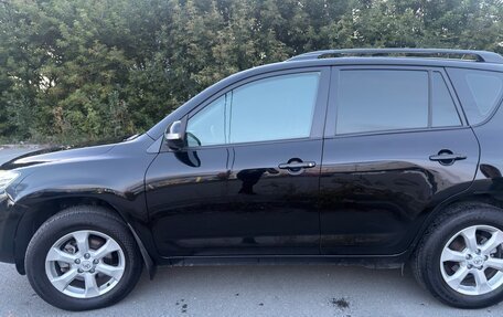 Toyota RAV4, 2011 год, 1 335 000 рублей, 4 фотография