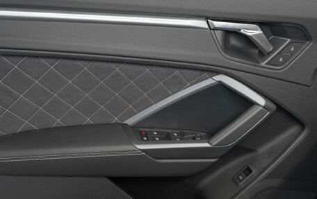Audi Q3, 2026 год, 4 000 000 рублей, 16 фотография