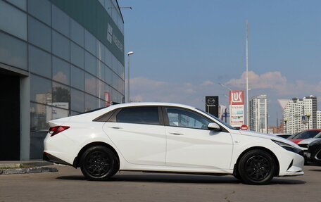 Hyundai Elantra, 2021 год, 1 650 000 рублей, 4 фотография