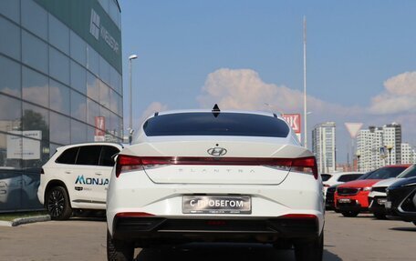 Hyundai Elantra, 2021 год, 1 650 000 рублей, 6 фотография