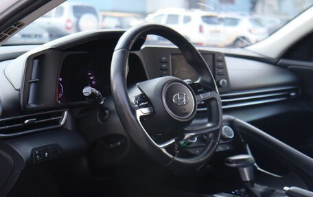 Hyundai Elantra, 2021 год, 1 650 000 рублей, 14 фотография