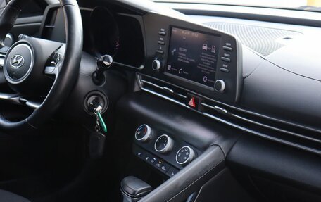 Hyundai Elantra, 2021 год, 1 650 000 рублей, 18 фотография