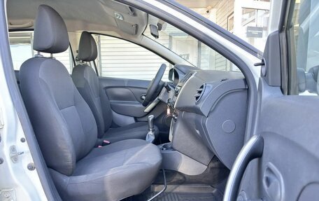 Renault Logan II, 2018 год, 499 900 рублей, 15 фотография