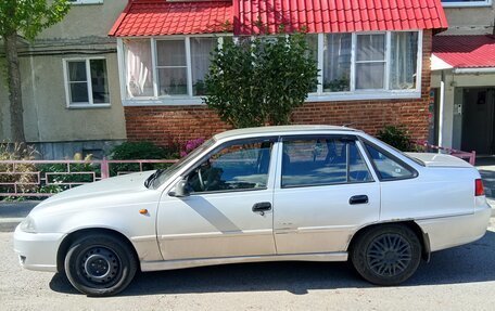 Daewoo Nexia I рестайлинг, 2010 год, 120 000 рублей, 2 фотография