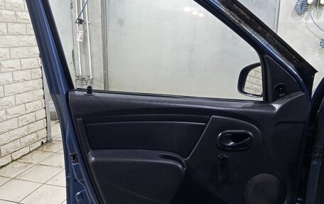 Renault Logan I, 2011 год, 220 000 рублей, 9 фотография