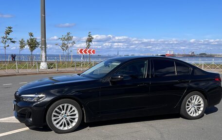 BMW 5 серия, 2021 год, 4 000 000 рублей, 2 фотография